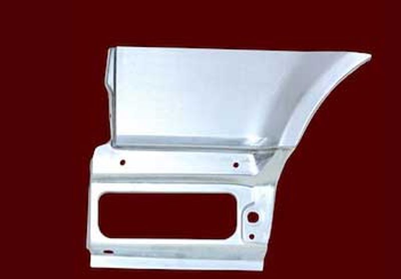 Kanal / sideplate VW  T5 bak bakhjul. 04.03-08.15  høyre